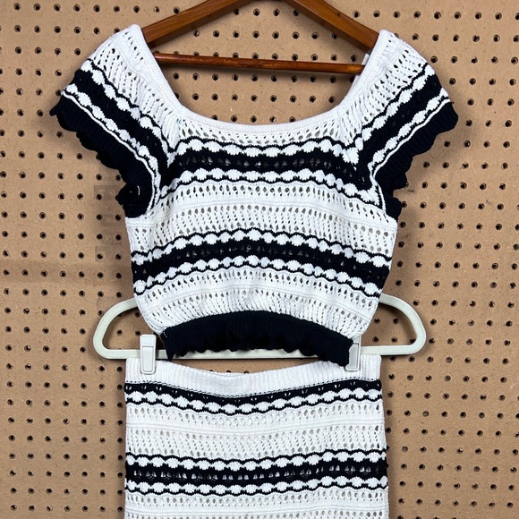 Freshman 1996 Dresses & Skirts - Freshman 1996 Crochet Slim Maxi Skirt and Crop Tank Striped Set Size Medium